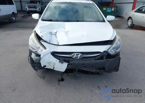 2015 Hyundai Accent Gls z USA, uszkodzony, nr VIN KMHCT4AE2FU841238